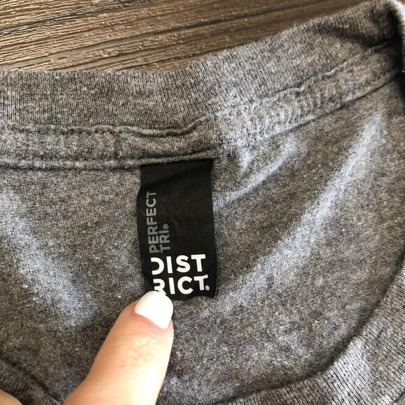 Grey District Prodigy Volleyball Graphic Tee - Picture 4 of 4